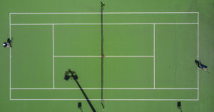 Tennisplatz Rasen